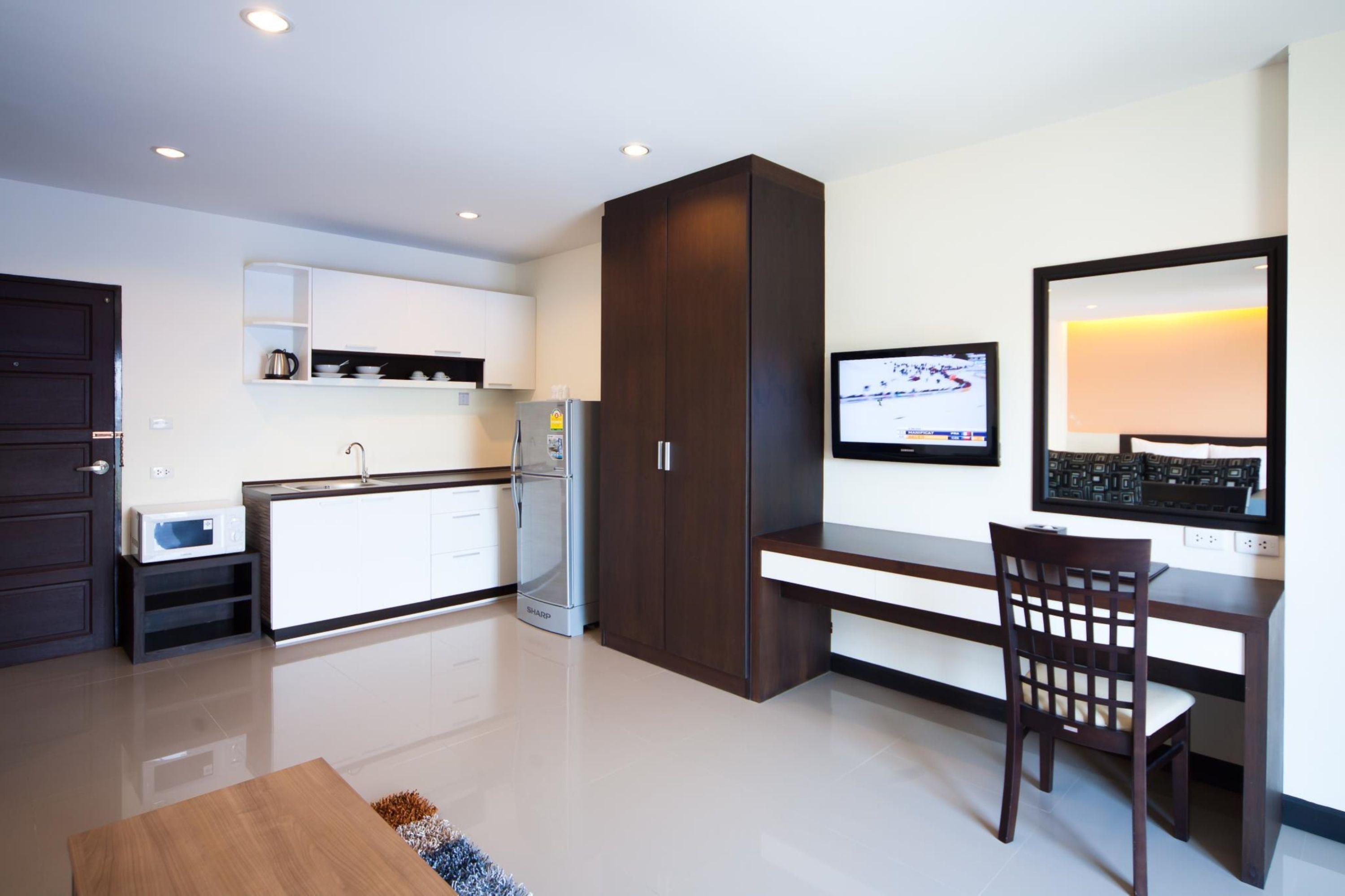 Phavina Hotel Rayong Sha Extra Plus Экстерьер фото