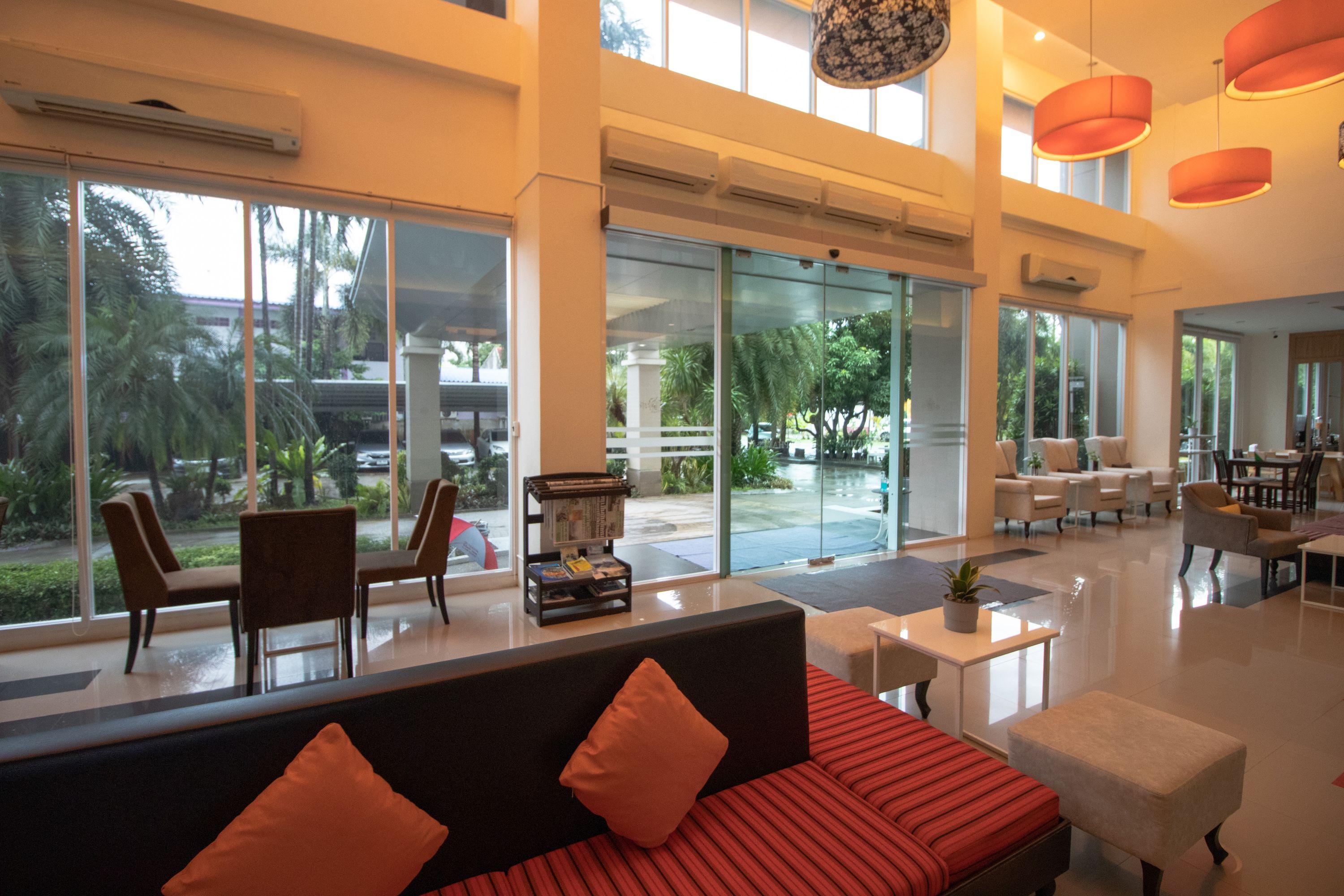 Phavina Hotel Rayong Sha Extra Plus Экстерьер фото